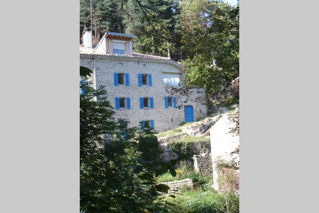 Loft La Rose Desiree Gite 3 Etoiles Chalencon Экстерьер фото